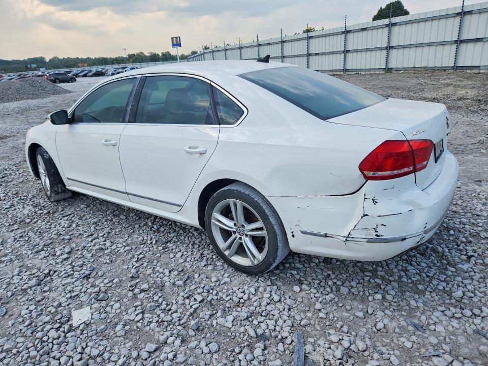 68292626 :رقم المزاد ، 1VWBN7A37EC099530 vin ، 2014 Volkswagen Passat مزاد بيع