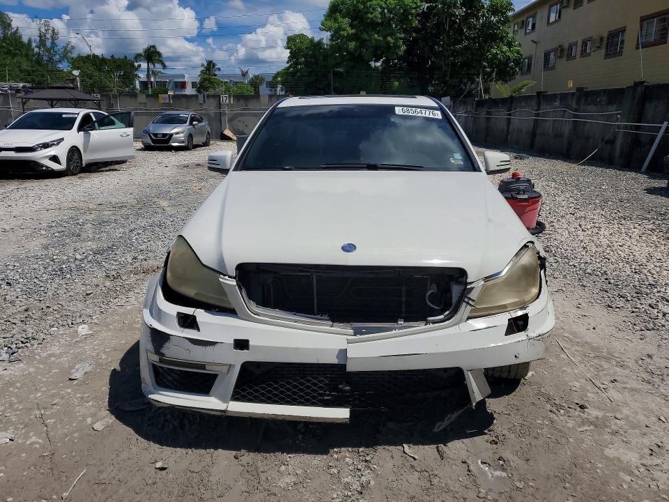 2014 Mercedes-benz C მანქანა იყიდება აუქციონზე, vin: WDDGF4HBXEG172180, აუქციონის ნომერი: 68564776