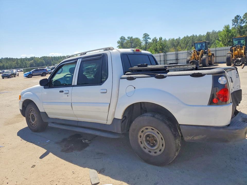 69189246 :رقم المزاد ، 1FMZU77K74UB23946 vin ، 2004 Ford Explorer Sport Trac مزاد بيع