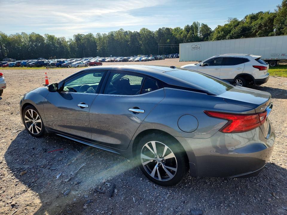 67511036 :رقم المزاد ، 1N4AA6AP5HC370764 vin ، 2017 Nissan Maxima مزاد بيع