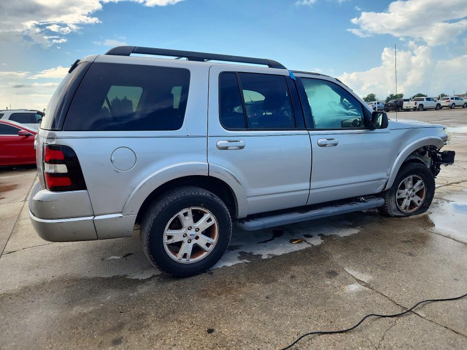 69124166 :رقم المزاد ، 1FMEU6DE9AUA69021 vin ، 2010 Ford Explorer مزاد بيع