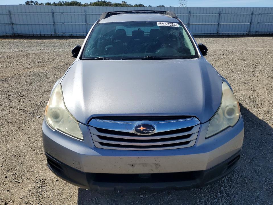 2011 Subaru Outback მანქანა იყიდება აუქციონზე, vin: 4S4BRBAC5B3405724, აუქციონის ნომერი: 68021036