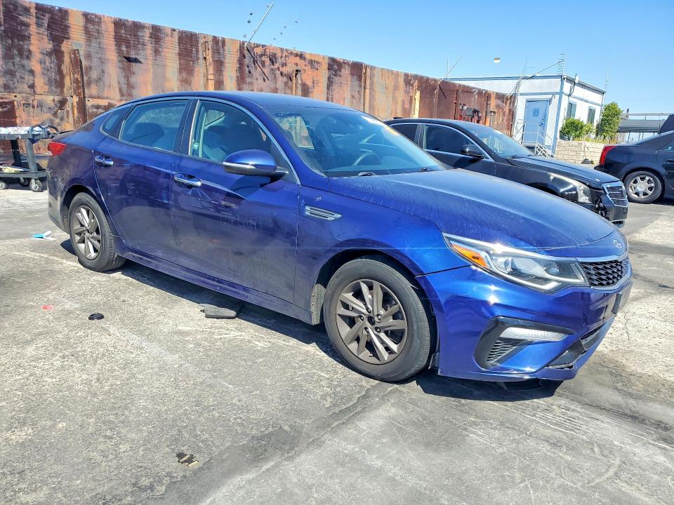 70295676 :رقم المزاد ، 5XXGT4L37KG324115 vin ، 2019 Kia Optima مزاد بيع