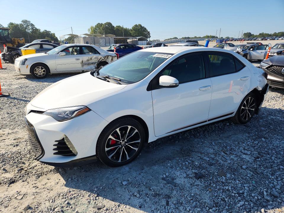 Продаж на аукціоні авто 2018 Toyota Corolla, vin: 5YFBURHE0JP761636, номер лоту: 69159136