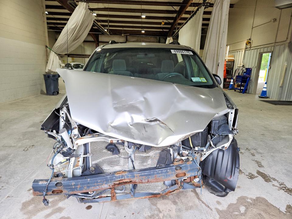 2010 Toyota Sienna მანქანა იყიდება აუქციონზე, vin: 5TDKK4CC6AS321880, აუქციონის ნომერი: 69006176