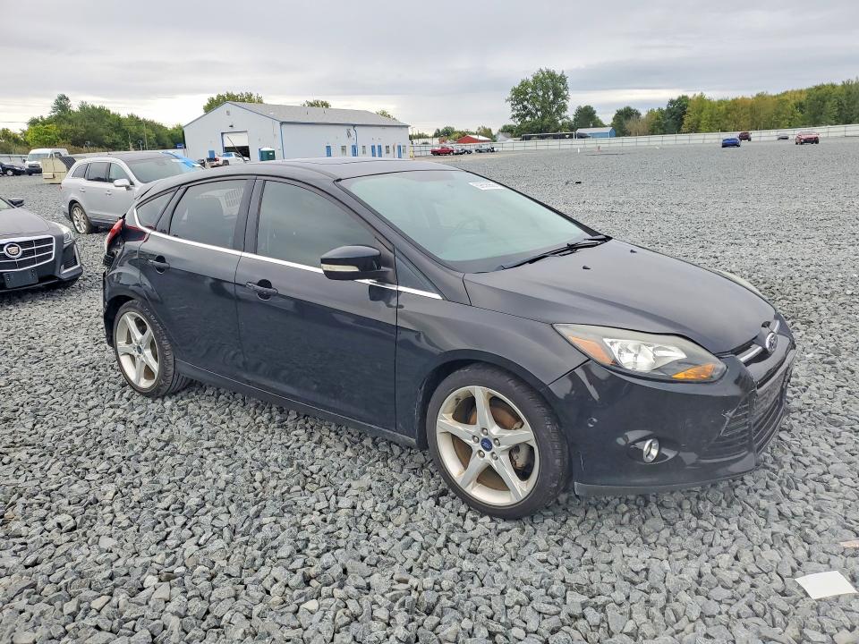 69858956 :رقم المزاد ، 1FADP3N26DL370503 vin ، 2013 Ford Focus مزاد بيع