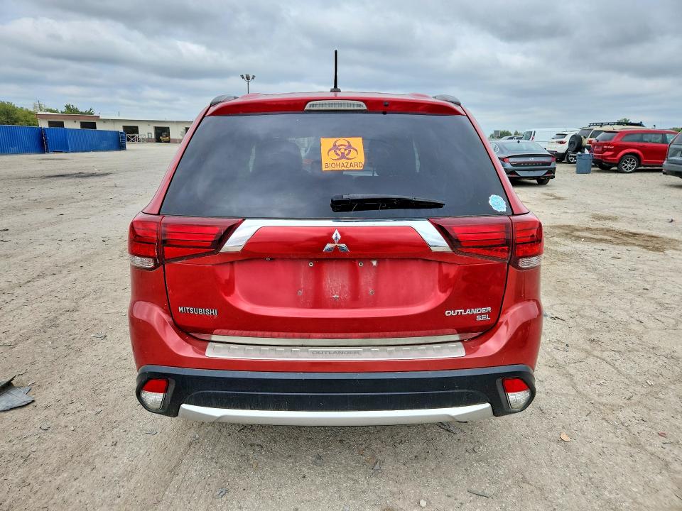 2016 Mitsubishi Outlander მანქანა იყიდება აუქციონზე, vin: JA4AD3A37GZ011841, აუქციონის ნომერი: 70337046