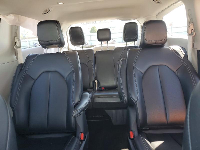 68414866 :رقم المزاد ، 2C4RC1S72RR118178 vin ، 2024 Chrysler Pacifica مزاد بيع