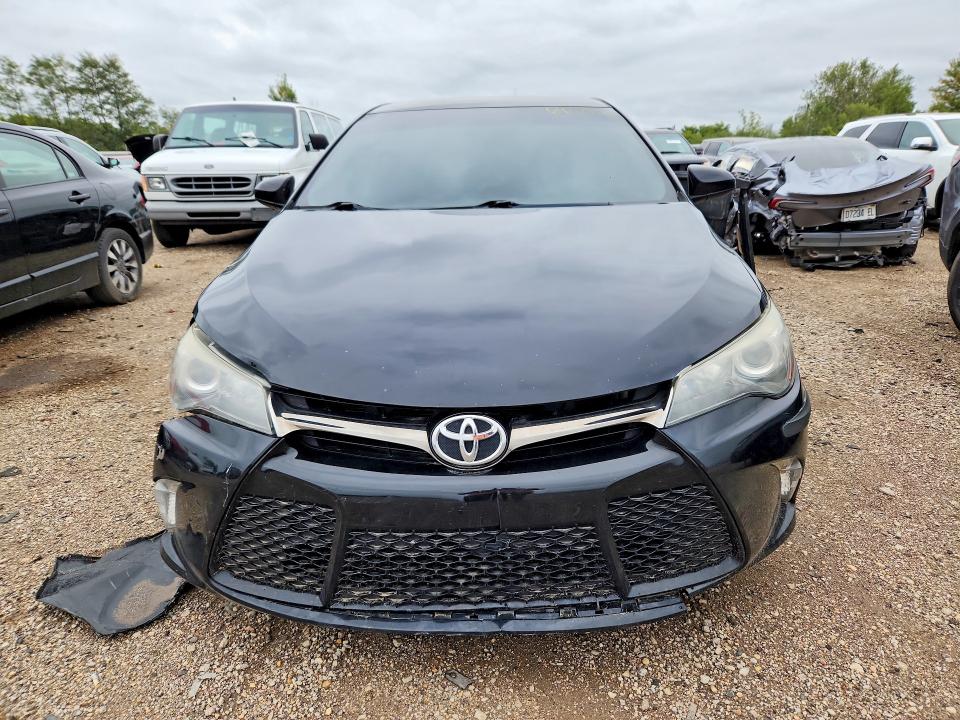 2016 Toyota Camry მანქანა იყიდება აუქციონზე, vin: 4T1BF1FK5GU215152, აუქციონის ნომერი: 69029516