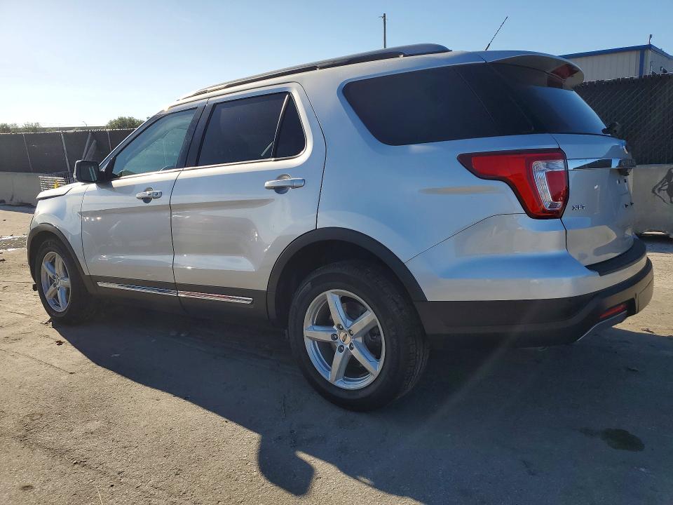 69518666 :رقم المزاد ، 1FM5K7D87KGA60324 vin ، 2019 Ford Explorer مزاد بيع