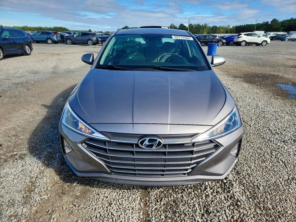 2020 Hyundai Elantra მანქანა იყიდება აუქციონზე, vin: KMHD84LF3LU028949, აუქციონის ნომერი: 69779566