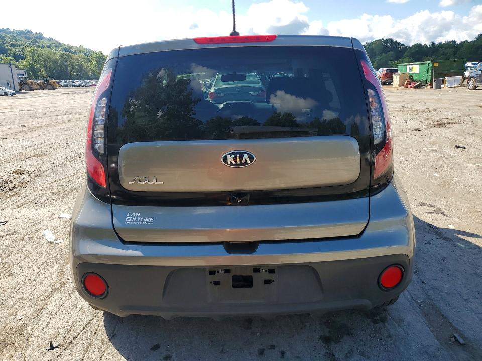 68342366 :رقم المزاد ، KNDJN2A20J7592963 vin ، 2018 Kia Soul مزاد بيع