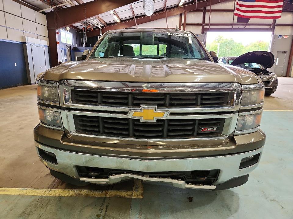 Продаж на аукціоні авто 2015 Chevrolet Silverado, vin: 1GCVKREC2FZ183588, номер лоту: 70896826