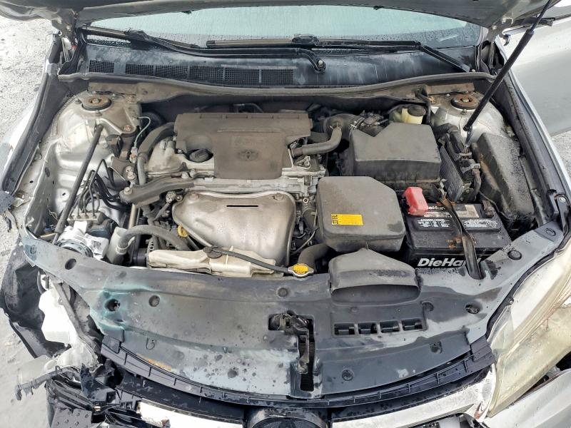 68200276 :رقم المزاد ، 4T1BF1FK1FU023886 vin ، 2015 Toyota Camry مزاد بيع