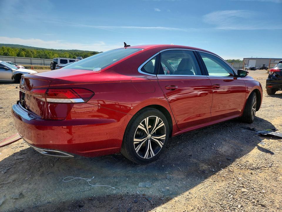 Продажа на аукционе авто 2021 Volkswagen Passat, vin: 1VWSA7A3XMC003724, номер лота: 66855656