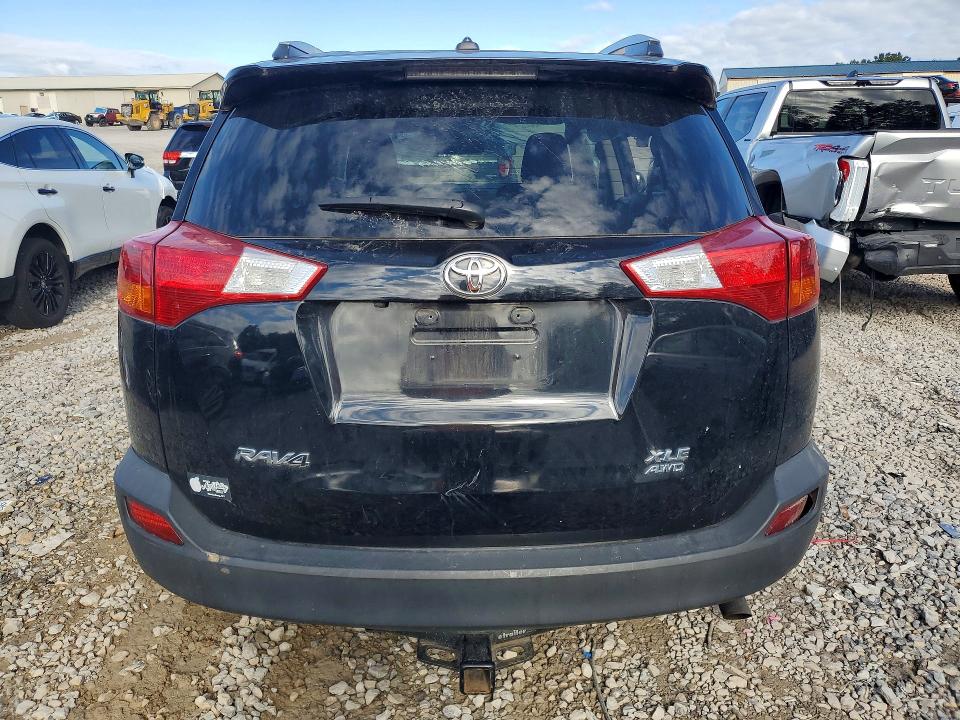 Продаж на аукціоні авто 2015 Toyota Rav4, vin: 2T3RFREV8FW328074, номер лоту: 70122356