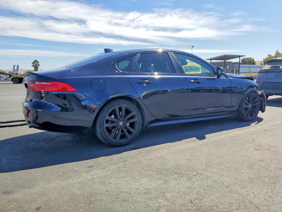 2016 Jaguar Xf მანქანა იყიდება აუქციონზე, vin: SAJBG4BV6GCY05676, აუქციონის ნომერი: 69085246