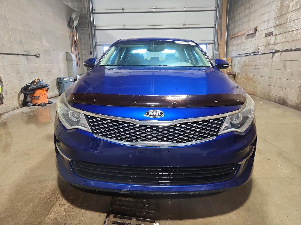 Auction sale of the 2016 Kia Optima, vin: 5XXGU4L30GG021911, lot number: 67417896