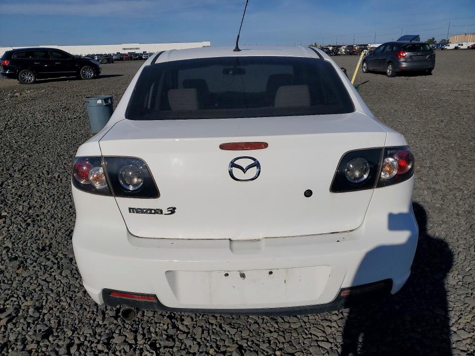 2008 Mazda 3 მანქანა იყიდება აუქციონზე, vin: JM1BK12G581873056, აუქციონის ნომერი: 69841576