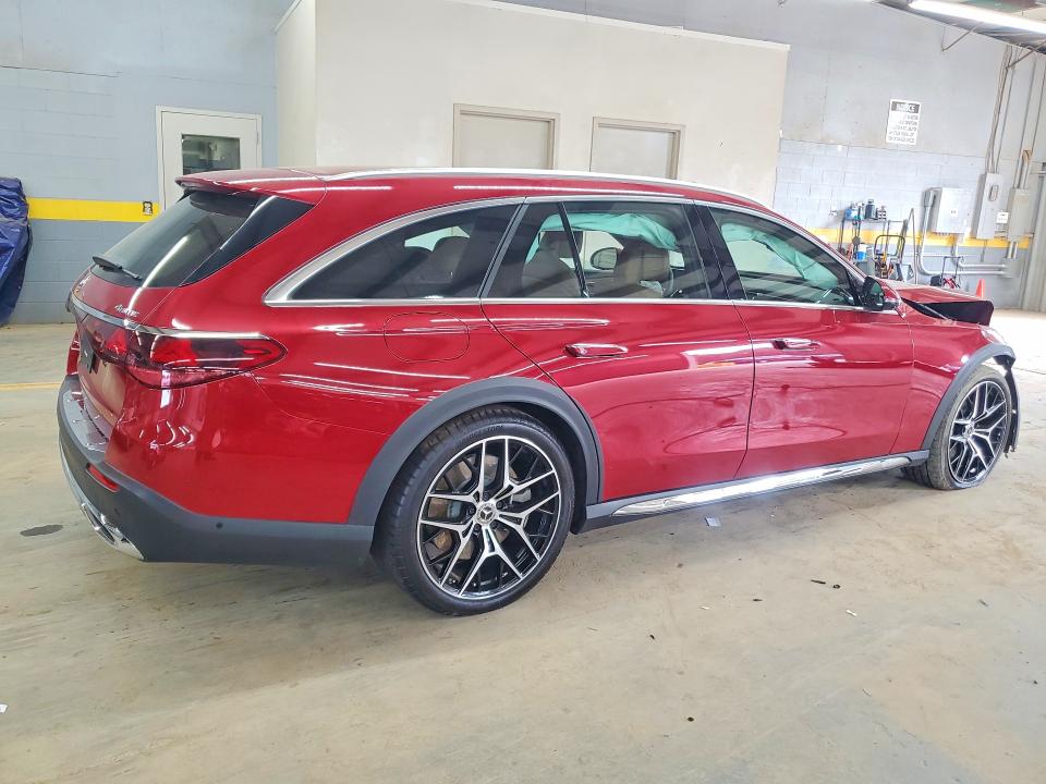 Продажа на аукционе авто 2025 Mercedes-benz E, vin: W1KLH6FB8SA139264, номер лота: 68912876