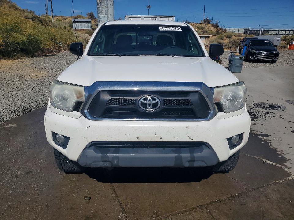 Aukcja sprzedaży 2015 Toyota Tacoma, vin: 3TMLU4EN8FM194621, numer aukcji: 69815876
