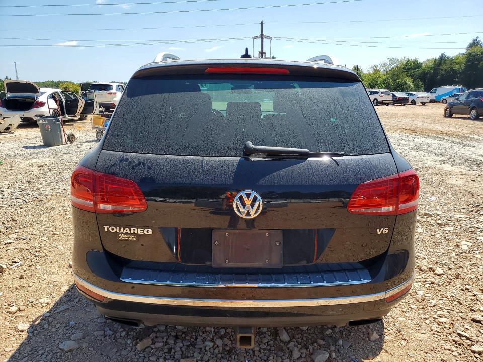 68939756 :رقم المزاد ، WVGRF7BP3HD003628 vin ، 2017 Volkswagen Touareg مزاد بيع