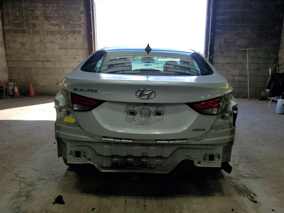 Продажа на аукционе авто 2016 Hyundai Elantra, vin: 5NPDH4AE6GH671035, номер лота: 70314506