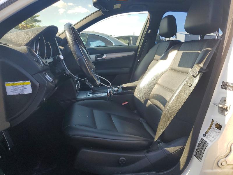 67404036 :رقم المزاد ، WDDGF4HB1EG239426 vin ، 2014 Mercedes-benz C مزاد بيع