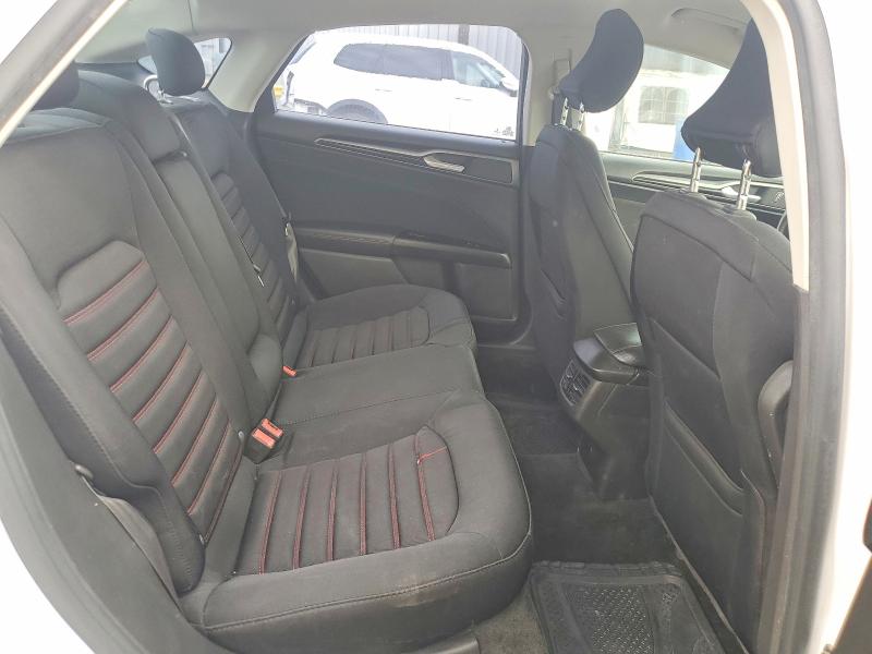 Продаж на аукціоні авто 2016 Ford Fusion, vin: 3FA6P0HD0GR328354, номер лоту: 70362456