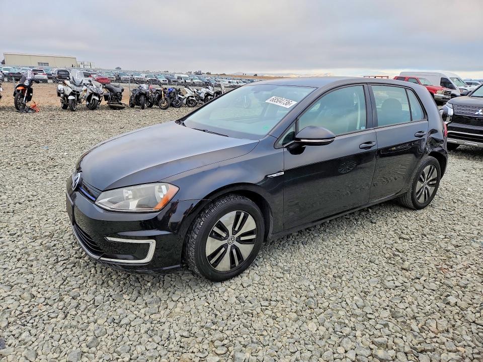 68504736 :رقم المزاد ، WVWKP7AU0GW915422 vin ، 2016 Volkswagen E-golf مزاد بيع