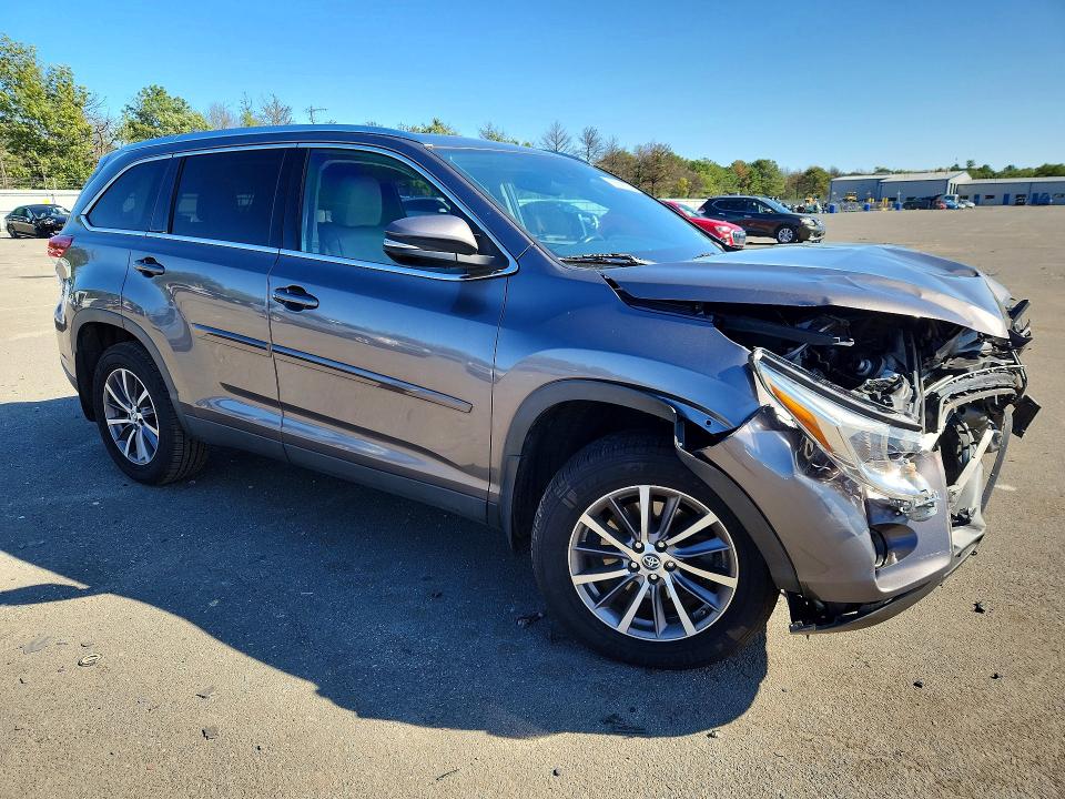 Aukcja sprzedaży 2019 Toyota Highlander, vin: 5TDJZRFH8KS566113, numer aukcji: 68668866