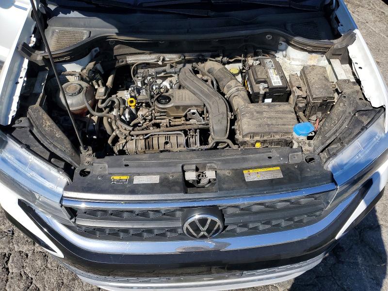 Продажа на аукционе авто 2022 Volkswagen Taos, vin: 3VVRX7B26NM040258, номер лота: 67370306