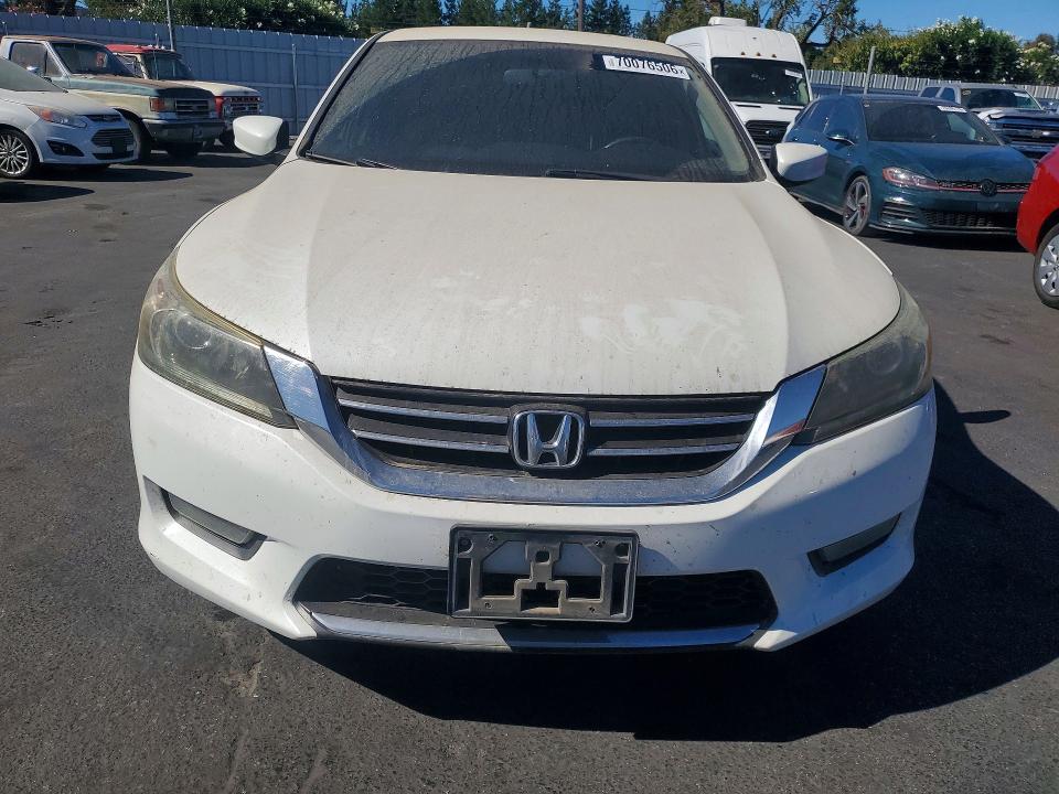 Продажа на аукционе авто 2014 Honda Accord, vin: 1HGCR2F58EA190120, номер лота: 70076506