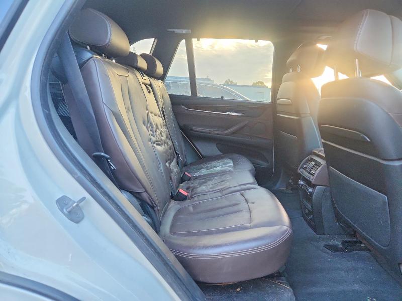 68277606 :رقم المزاد ، 5UXKS4C5XF0N07304 vin ، 2015 Bmw X5 مزاد بيع