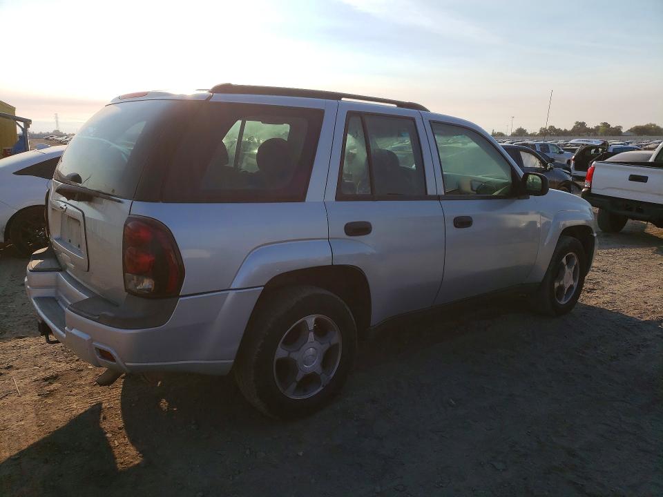 2007 Chevrolet Trailblazer მანქანა იყიდება აუქციონზე, vin: 1GNDS13S672130160, აუქციონის ნომერი: 68385776