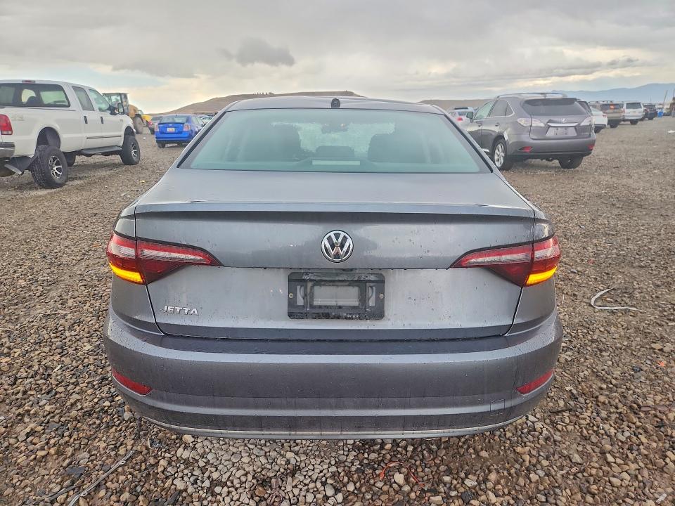 69618906 :رقم المزاد ، 3VWC57BU6KM219548 vin ، 2019 Volkswagen Jetta مزاد بيع