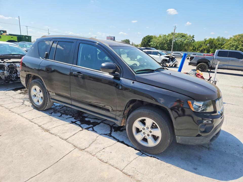 67887886 :رقم المزاد ، 1C4NJCBA8ED882044 vin ، 2014 Jeep Compass مزاد بيع