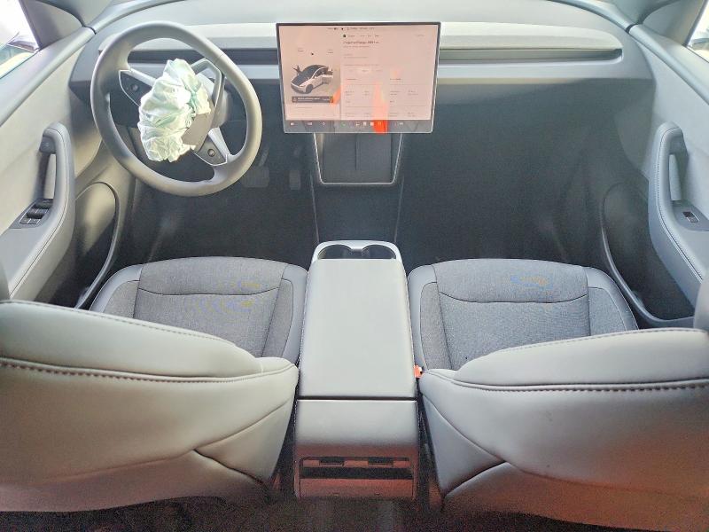 Продажа на аукционе авто 2026 Tesla Model Y, vin: 7SAYGDED4TA736964, номер лота: 68249646