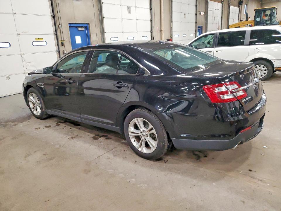 Продажа на аукционе авто 2016 Ford Taurus, vin: 1FAHP2H83GG113520, номер лота: 68968666