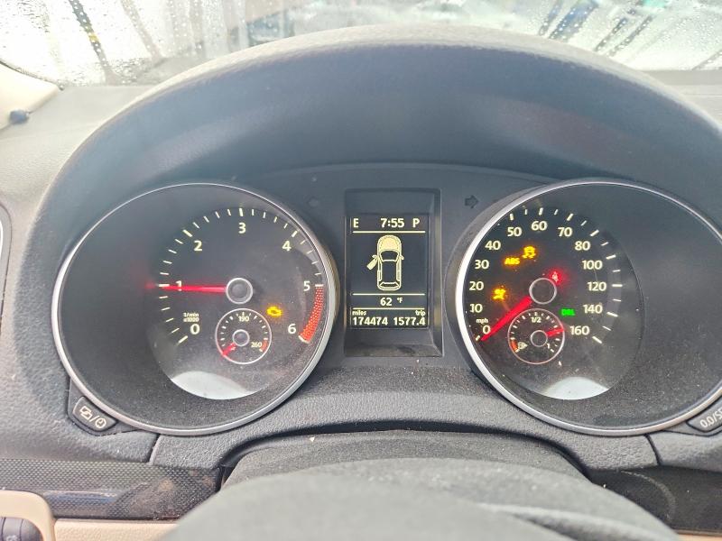 70768196 :رقم المزاد ، 3VWPL7AJ0BM644665 vin ، 2011 Volkswagen Jetta مزاد بيع