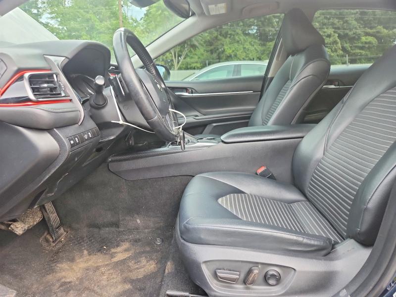 68751796 :رقم المزاد ، 4T1B11HK1KU280276 vin ، 2019 Toyota Camry مزاد بيع