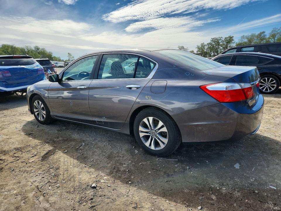 Продажа на аукционе авто 2015 Honda Accord, vin: 1HGCR2F33FA084402, номер лота: 70500286