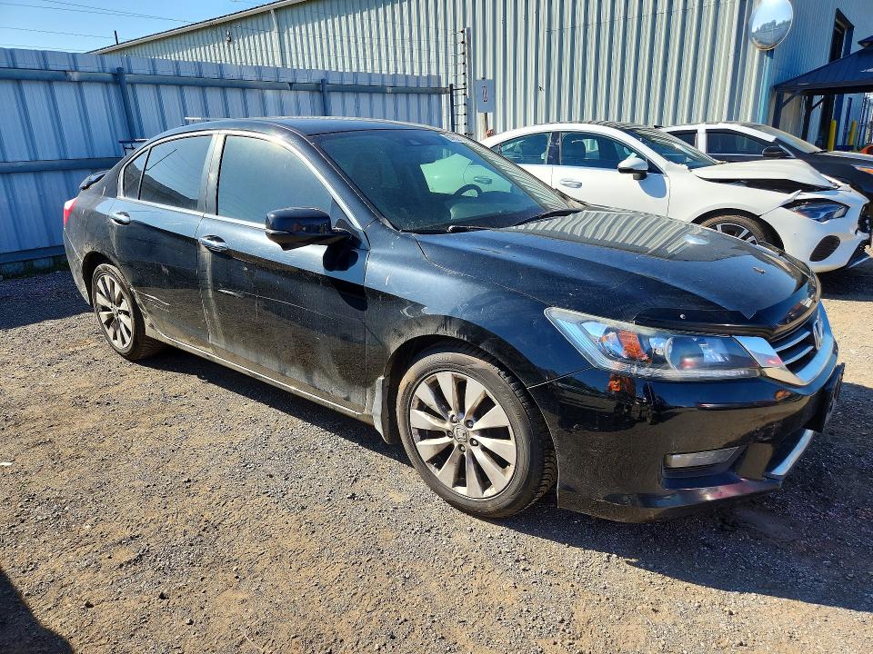 Продажа на аукционе авто 2015 Honda Accord, vin: 1HGCR2F81FA811046, номер лота: 67621996