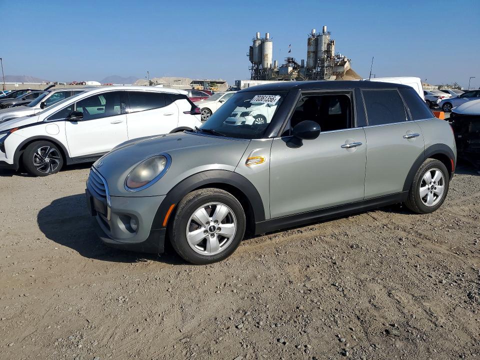70361356 :رقم المزاد ، WMWXS5C58FT829402 vin ، 2015 Mini Cooper مزاد بيع