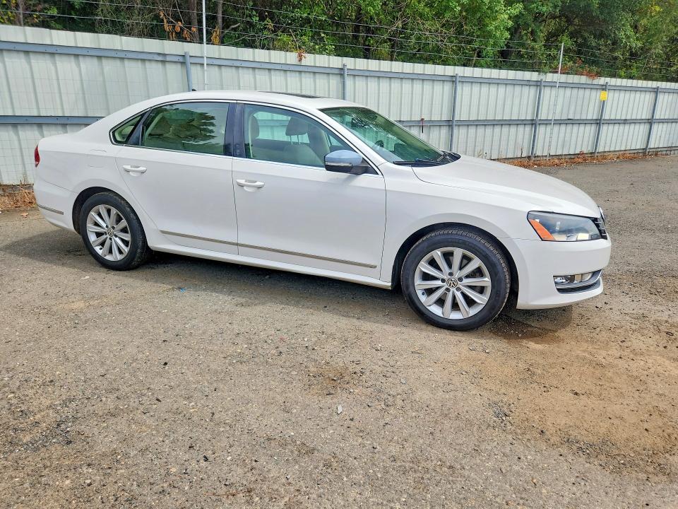 Продажа на аукционе авто 2013 Volkswagen Passat, vin: 1VWCH7A30DC100706, номер лота: 67813956
