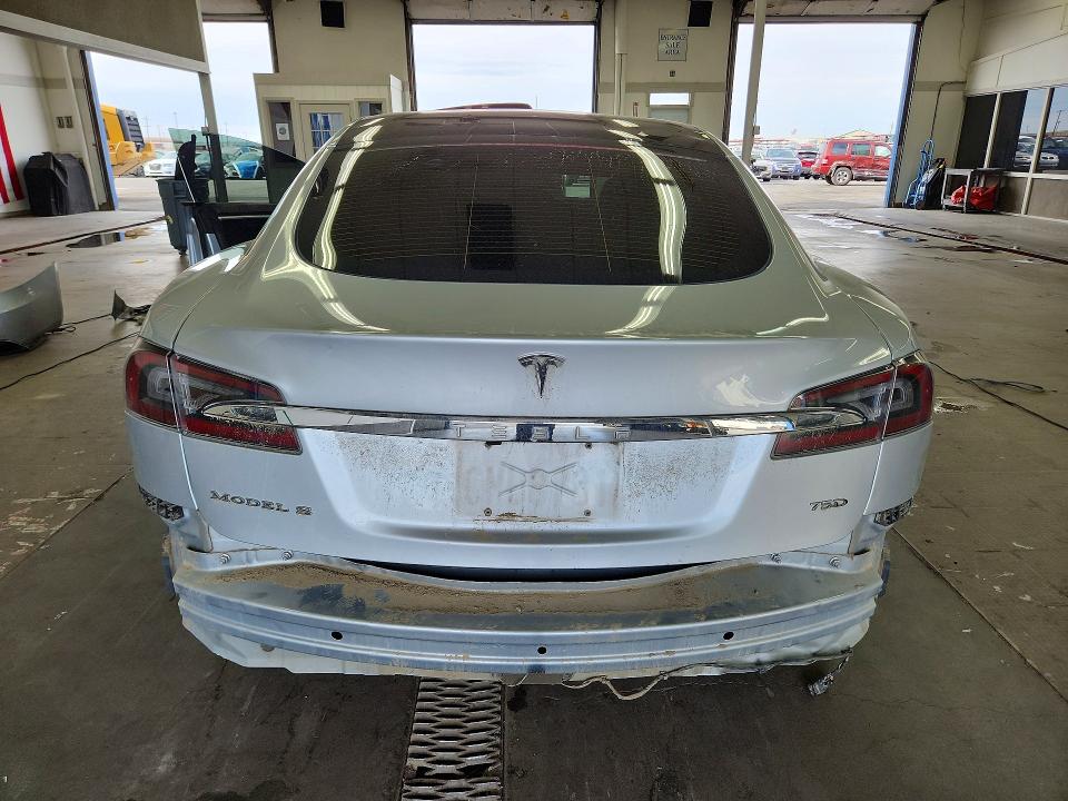 Продаж на аукціоні авто 2018 Tesla Model S, vin: 5YJSA1E23JF247408, номер лоту: 68675426
