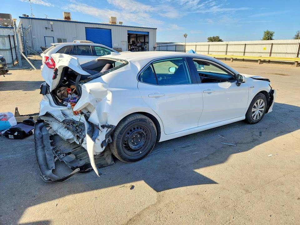 Продажа на аукционе авто 2020 Toyota Camry, vin: 4T1C31AK5LU017248, номер лота: 68105966