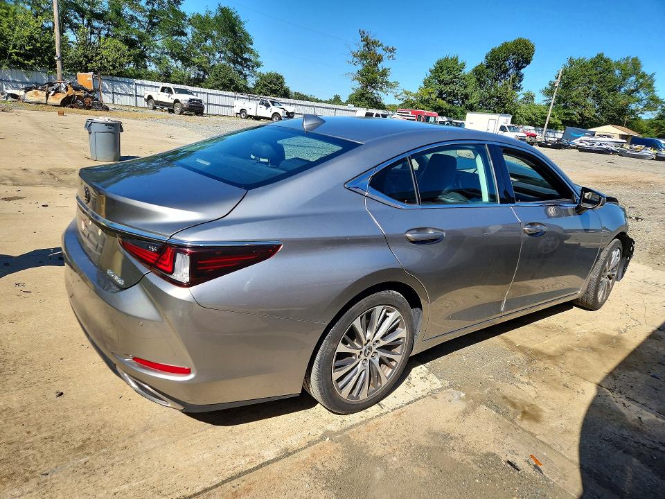 2020 Lexus Es მანქანა იყიდება აუქციონზე, vin: 58ADZ1B18LU067451        , აუქციონის ნომერი: 68551386