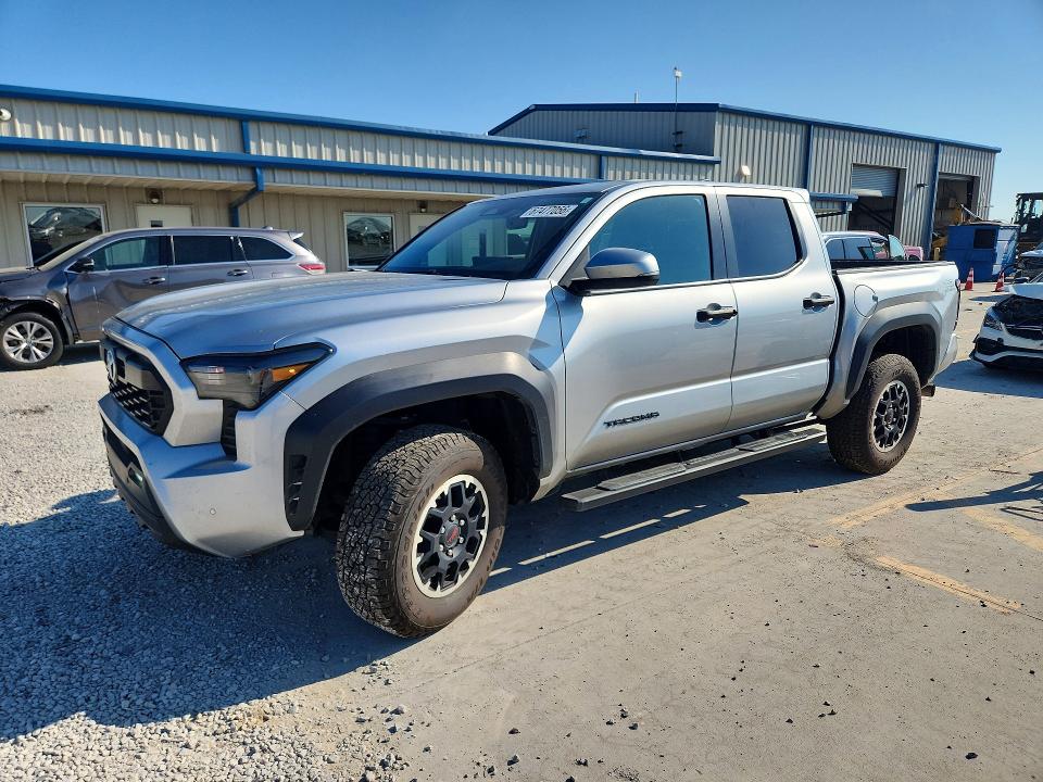 2025 Toyota Tacoma მანქანა იყიდება აუქციონზე, vin: 3TMLB5JNXSM094144, აუქციონის ნომერი: 67477056