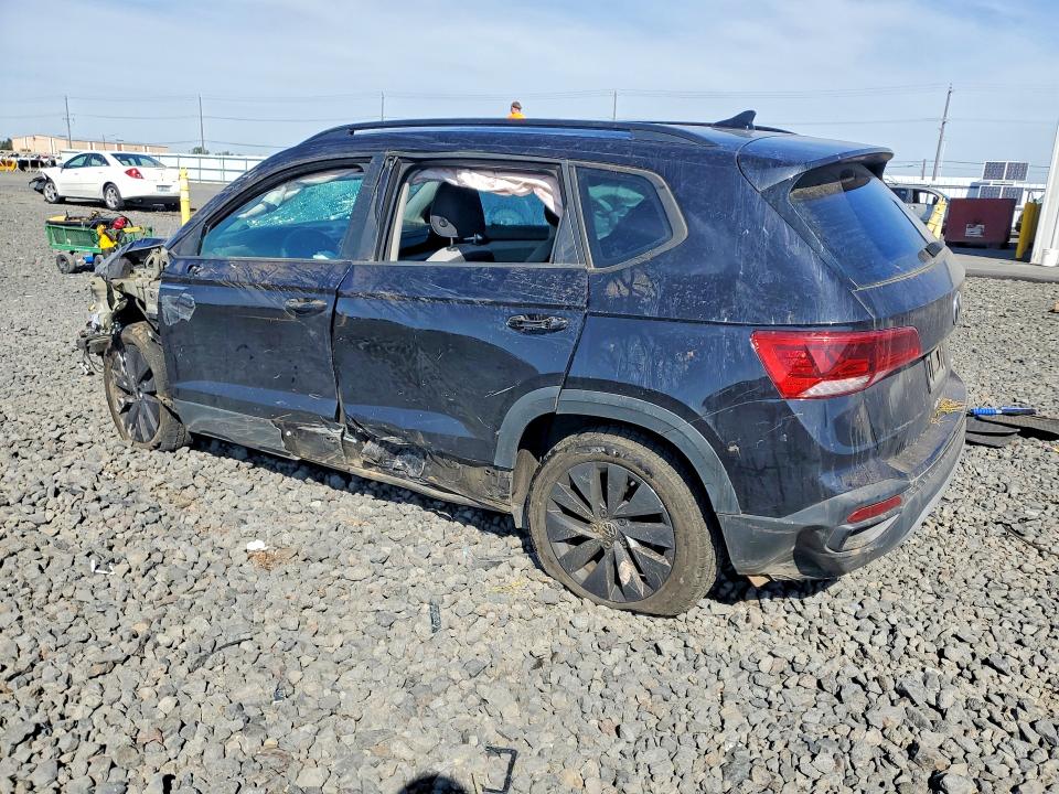 Продажа на аукционе авто 2022 Volkswagen Taos, vin: 3VVCX7B20NM084584, номер лота: 68575496